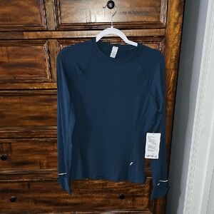Lululemon Its Rulu Long Sleeve. INCB Sz Large. Amazing Top And Nwts